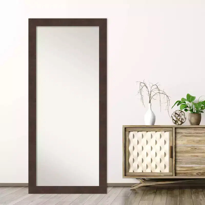 29" x 65" Ganzkörperspiegel zum Anlehnen, braun, ohne Facettenschliff, Rahmen aus Polystyrol, 5ft hoch