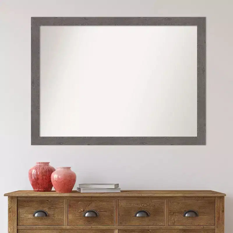 42" x 31" Schmaler Wandspiegel in rustikaler Holzplankenoptik, modernes rechteckiges Dekor, Montagematerial inklusive