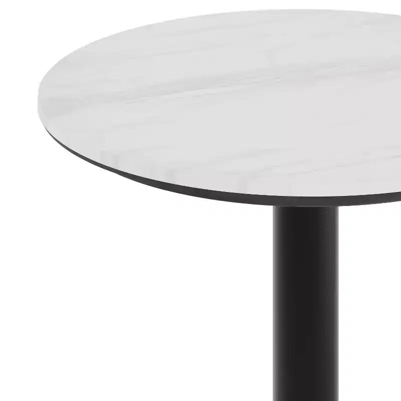 Tablero con tecnología y base en X a la altura de una mesa