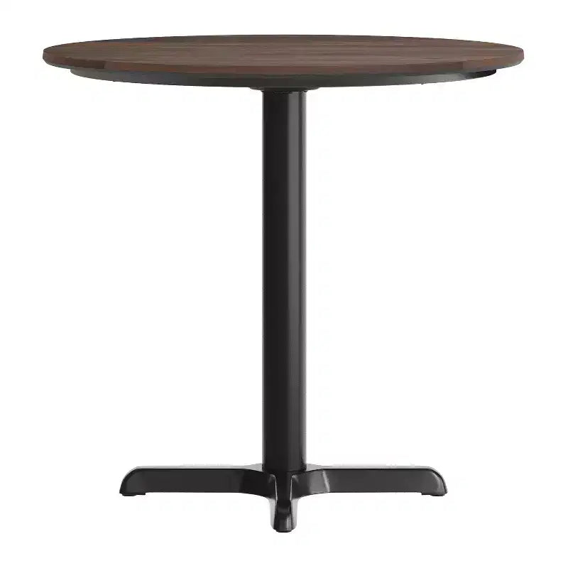 Tablero con tecnología y base en X a la altura de una mesa