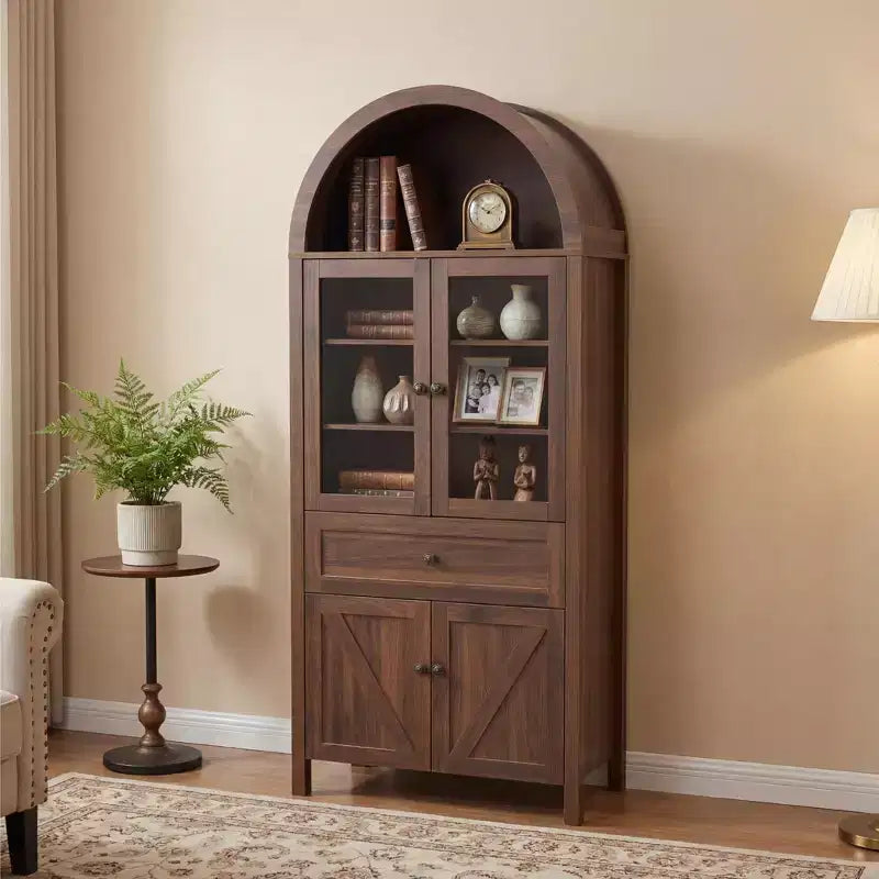 Armoire dôme en noyer avec design arqué et grand espace de rangement