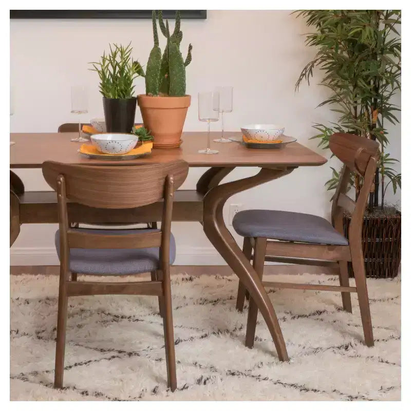Juego de 2 sillas de comedor de estilo clásico de madera natural