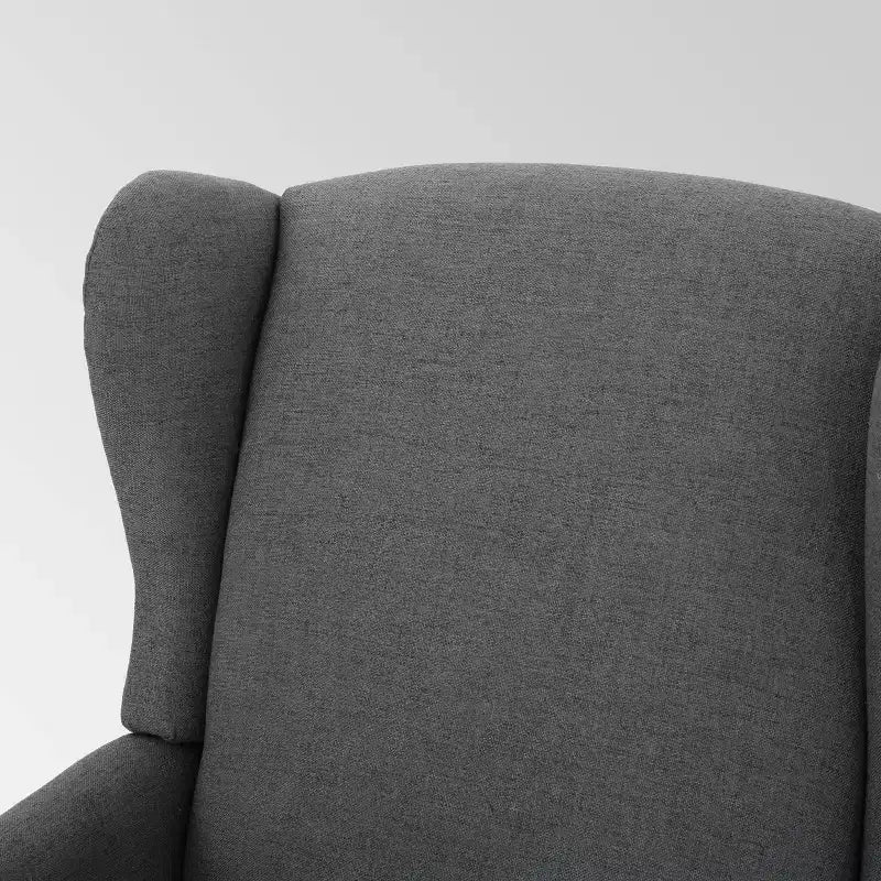 Klassischer Relaxsessel im skandinavischen Stil, komfortabel und traditionell
